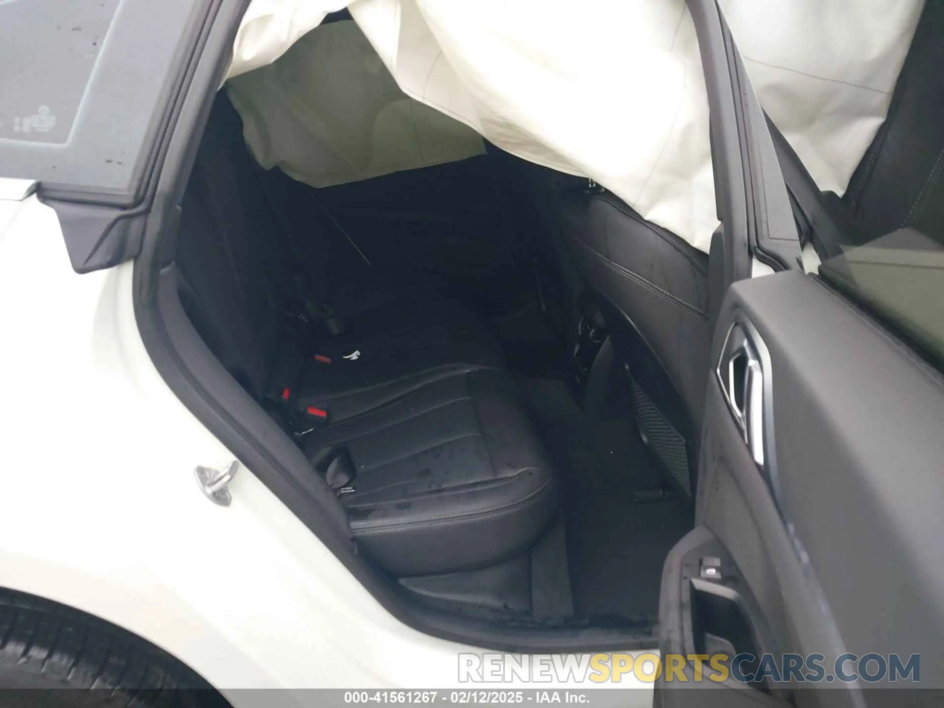 8 fotografías del automóvil dañado WBY83FB09RFS52364 BMW I4 2024