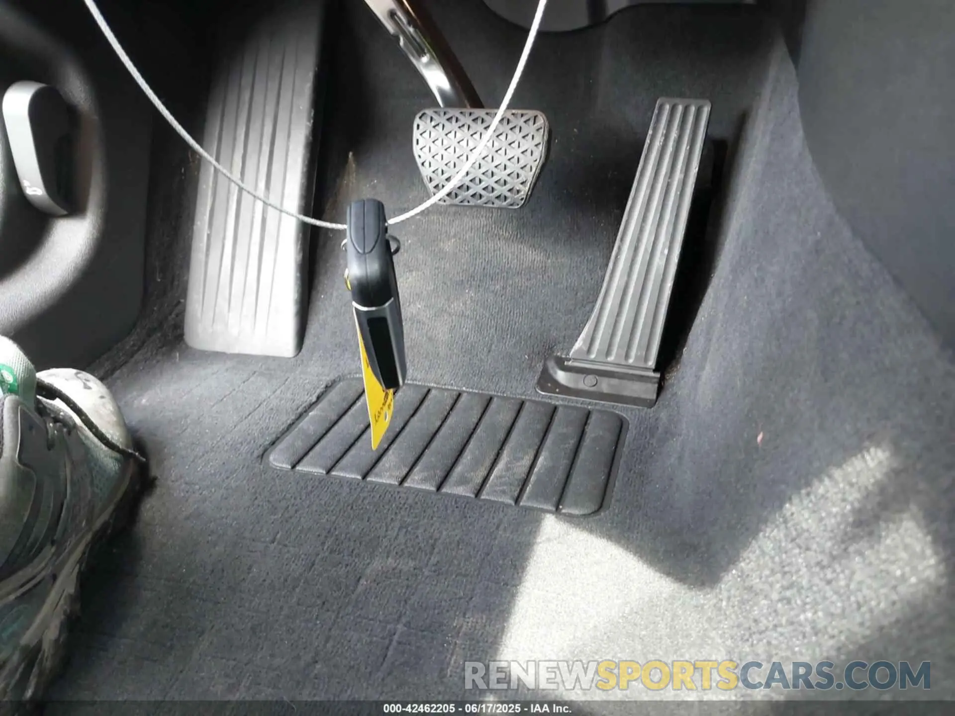 11 fotografías del automóvil dañado WBY23HD0XSFT90046 BMW I4 2025