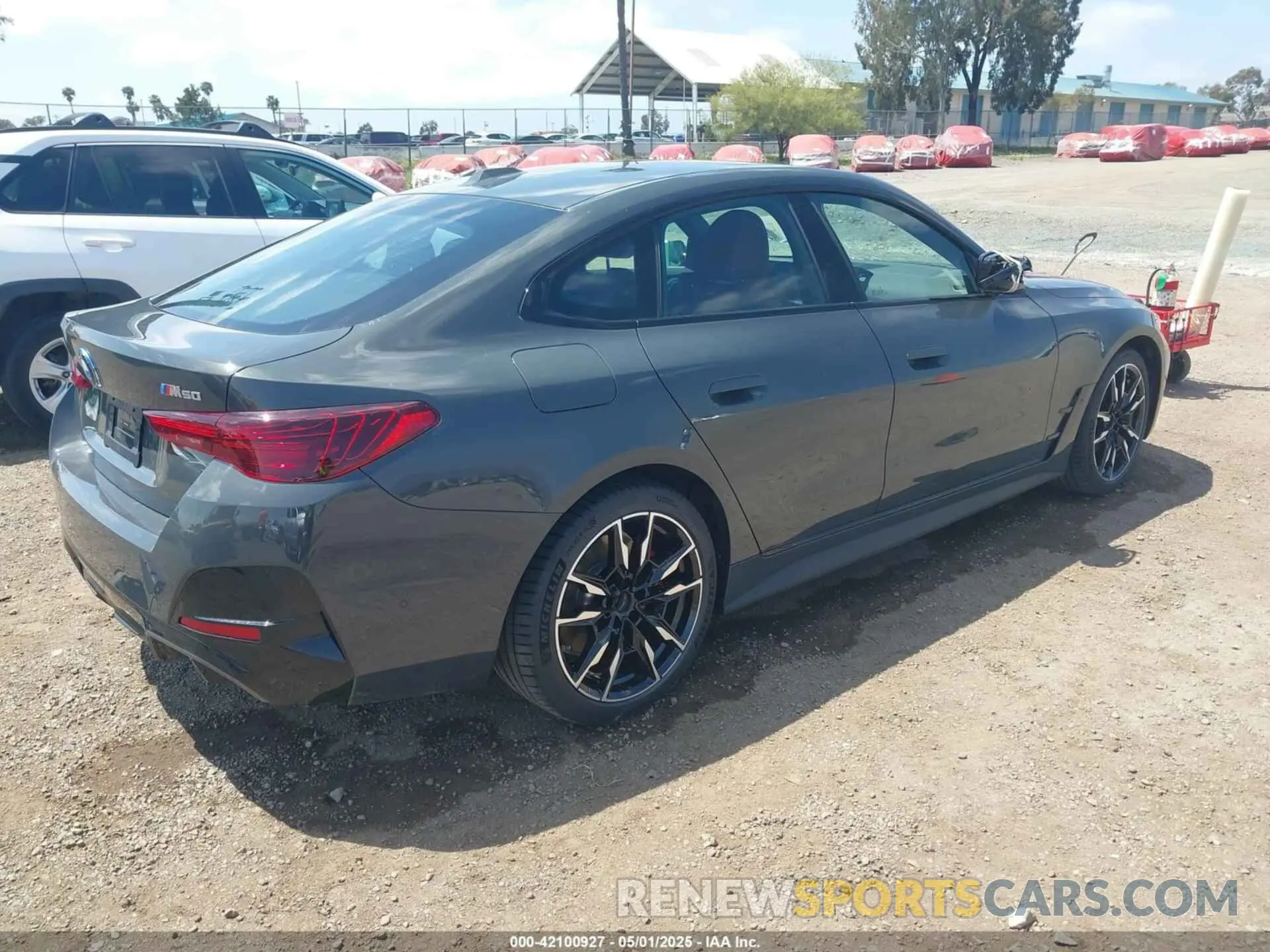 4 fotografías del automóvil dañado WBY33HD06SFU31826 BMW I4 2025