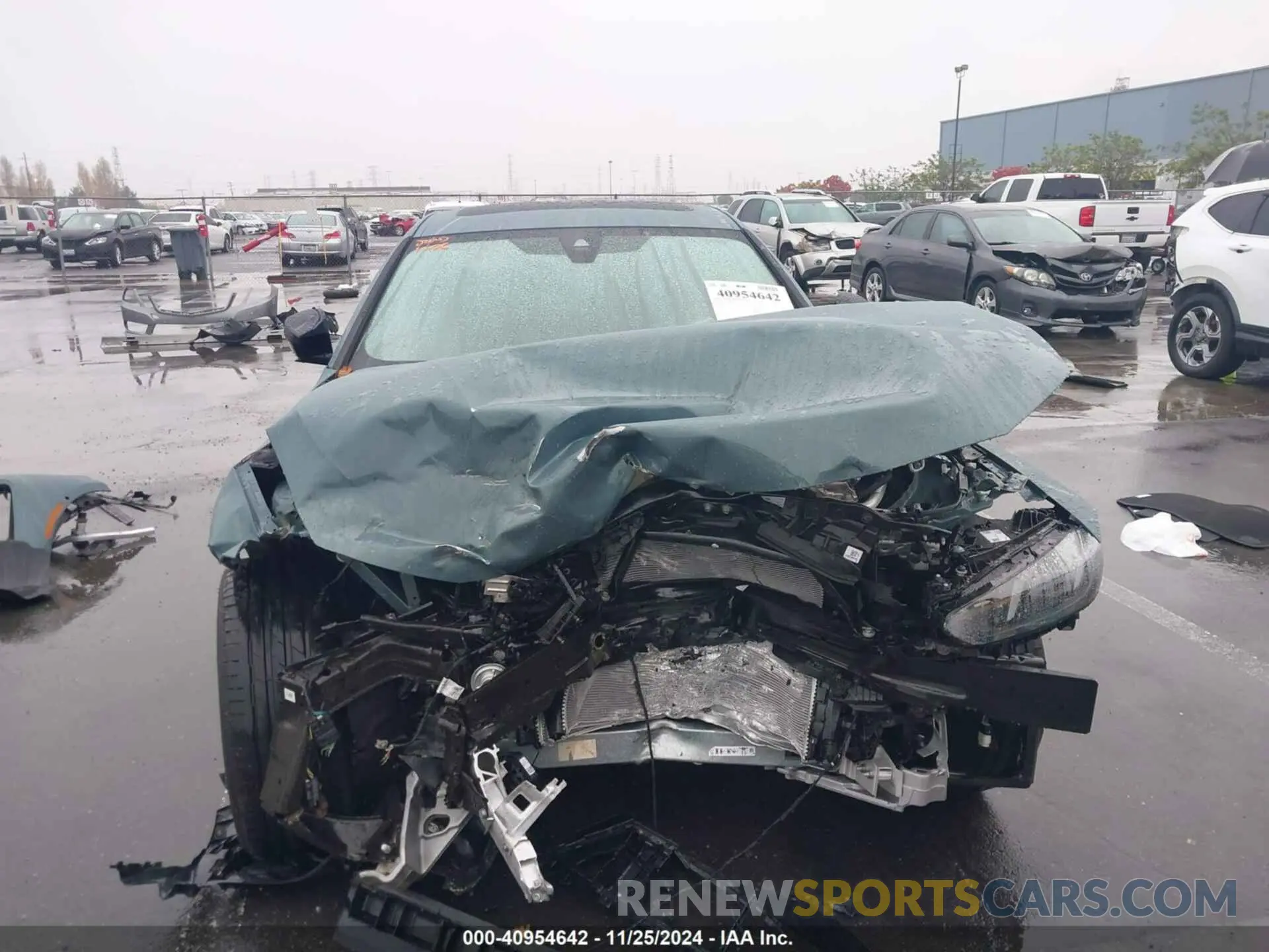 13 fotografías del automóvil dañado WBY33HD08SFT94293 BMW I4 2025