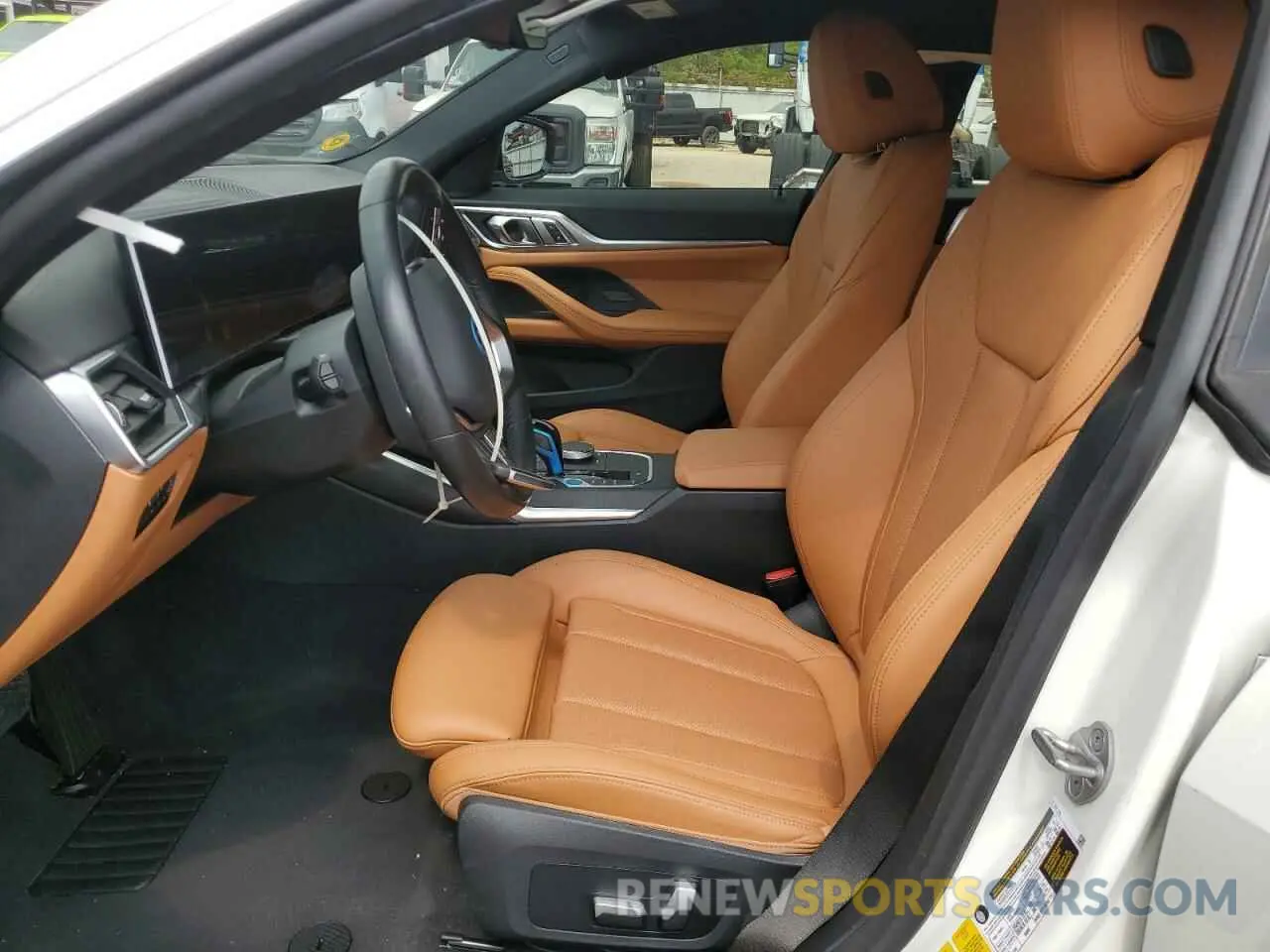 7 fotografías del automóvil dañado WBY73AW00NFN10516 BMW I4 EDRIVE 2022