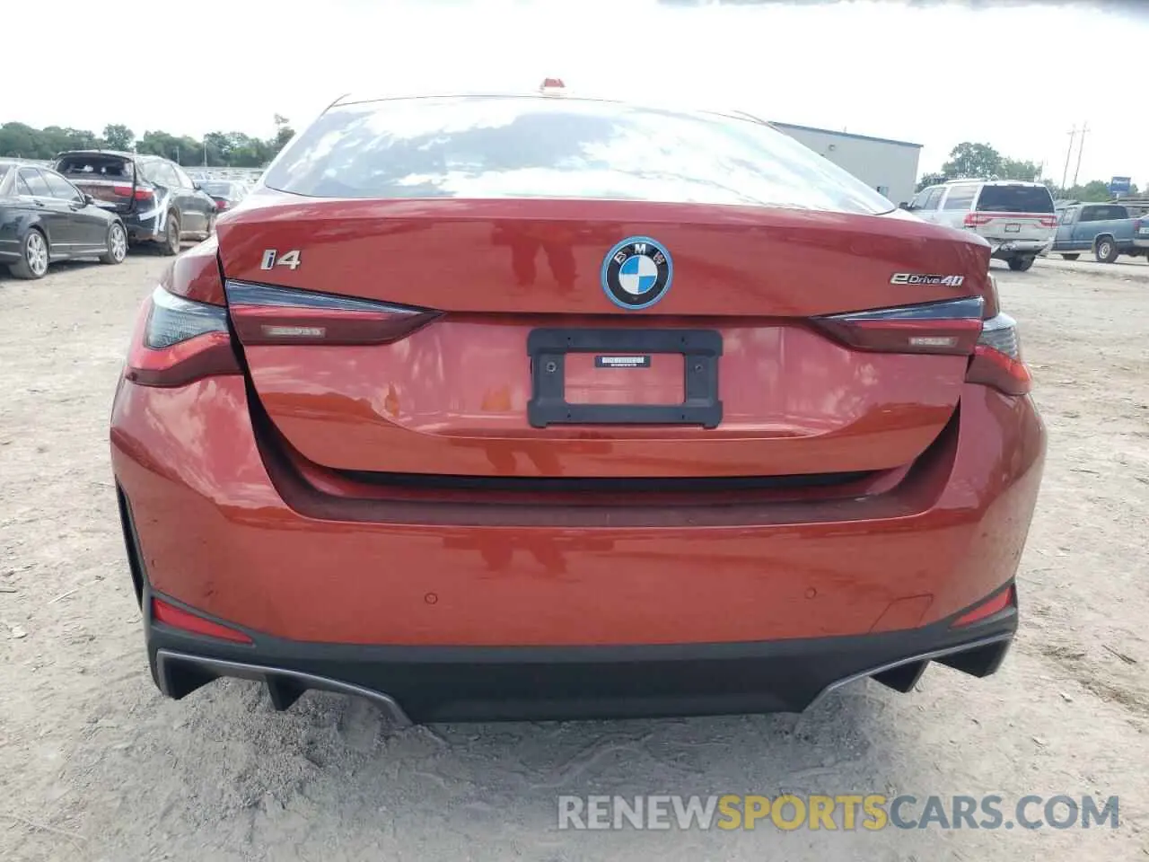 6 fotografías del automóvil dañado WBY73AW07NFN21786 BMW I4 EDRIVE 2022