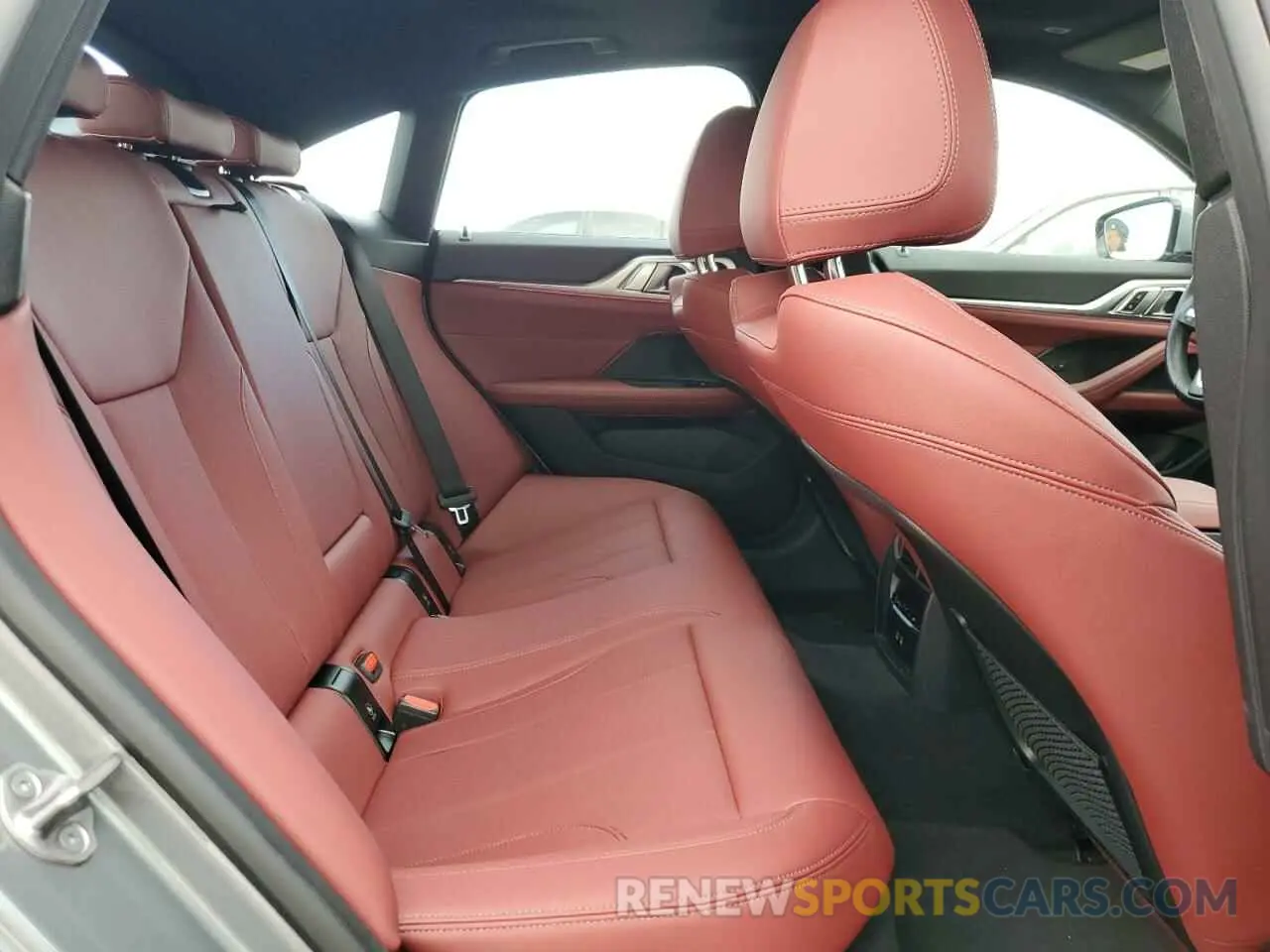 10 fotografías del automóvil dañado WBY43AW00PFP96308 BMW I4 EDRIVE 2023