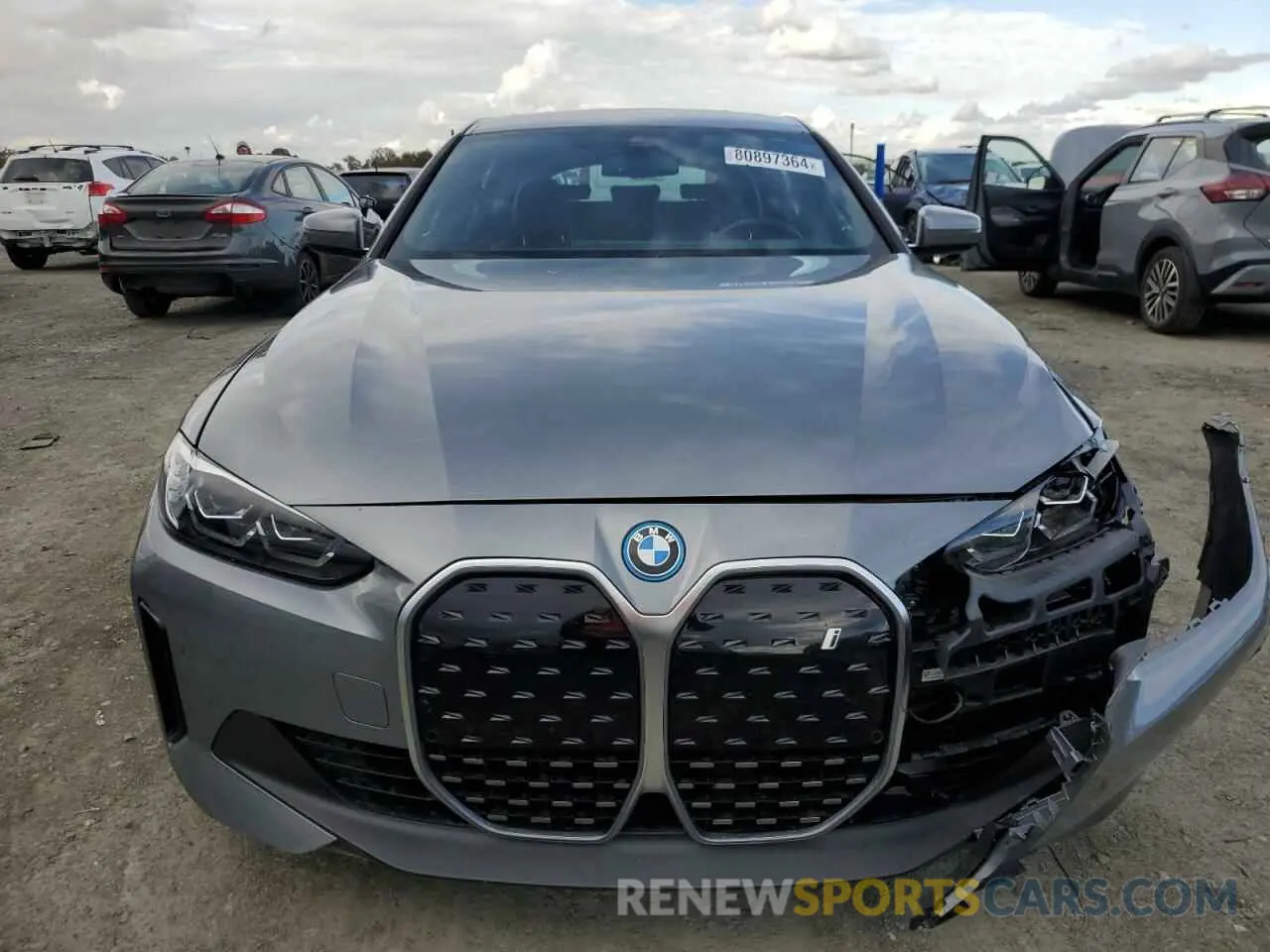 5 fotografías del automóvil dañado WBY43AW00PFP96308 BMW I4 EDRIVE 2023