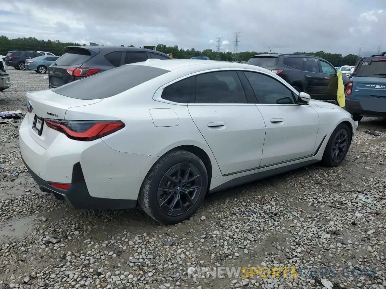 3 fotografías del automóvil dañado WBY43AW04PFR16630 BMW I4 EDRIVE 2023