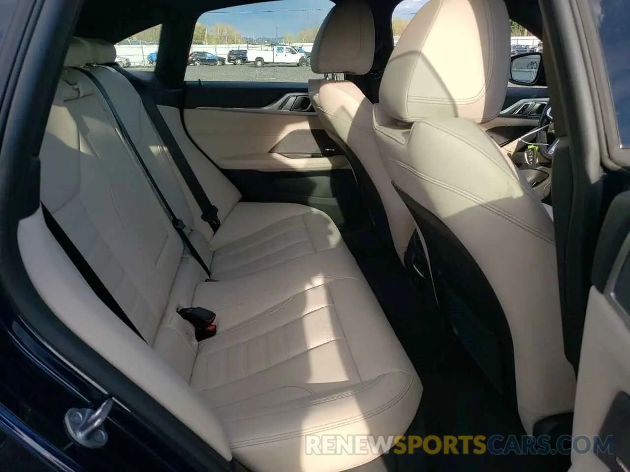 10 fotografías del automóvil dañado WBY73AW03PFP19431 BMW I4 EDRIVE 2023