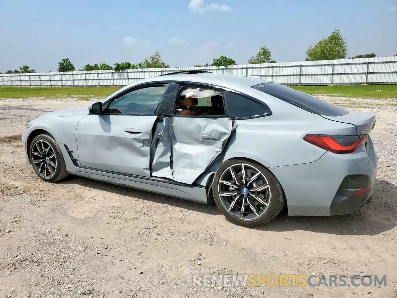 2 fotografías del automóvil dañado WBY73AW06PFN72554 BMW I4 EDRIVE 2023