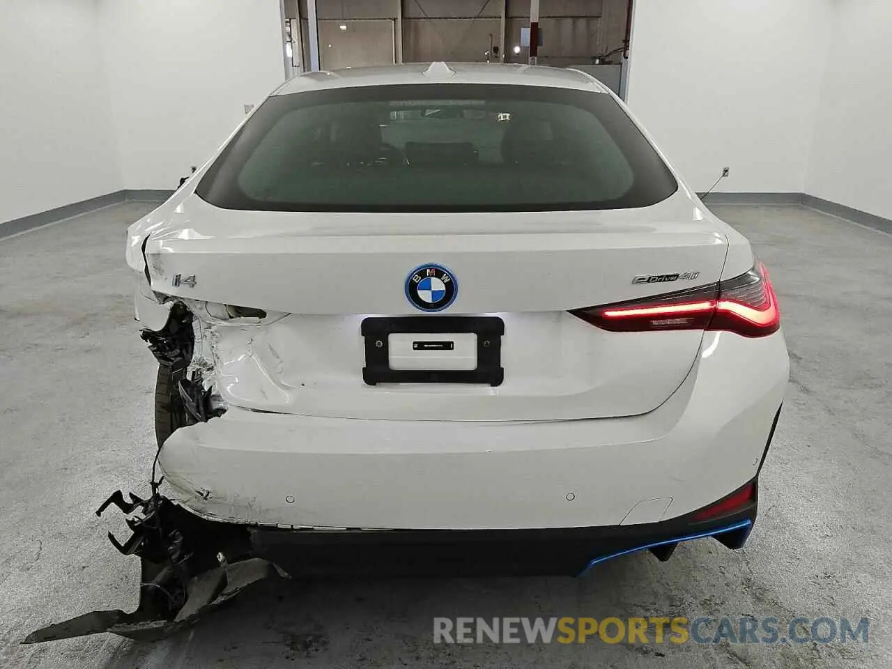 6 fotografías del automóvil dañado WBY73AW06PFR31319 BMW I4 EDRIVE 2023