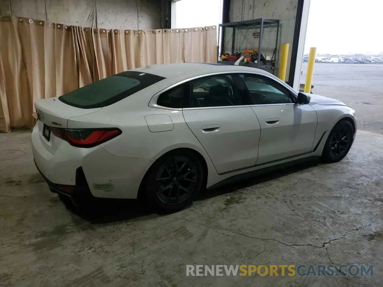 3 fotografías del automóvil dañado WBY73AW0XPFR36913 BMW I4 EDRIVE 2023