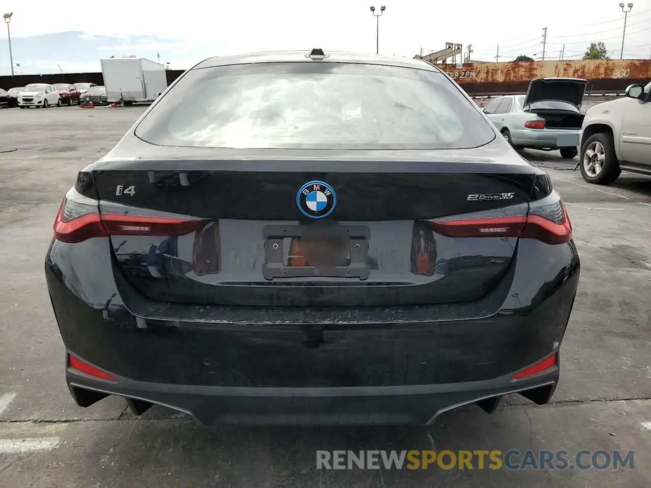 6 fotografías del automóvil dañado WBY43AW04RFT15284 BMW I4 EDRIVE 2024