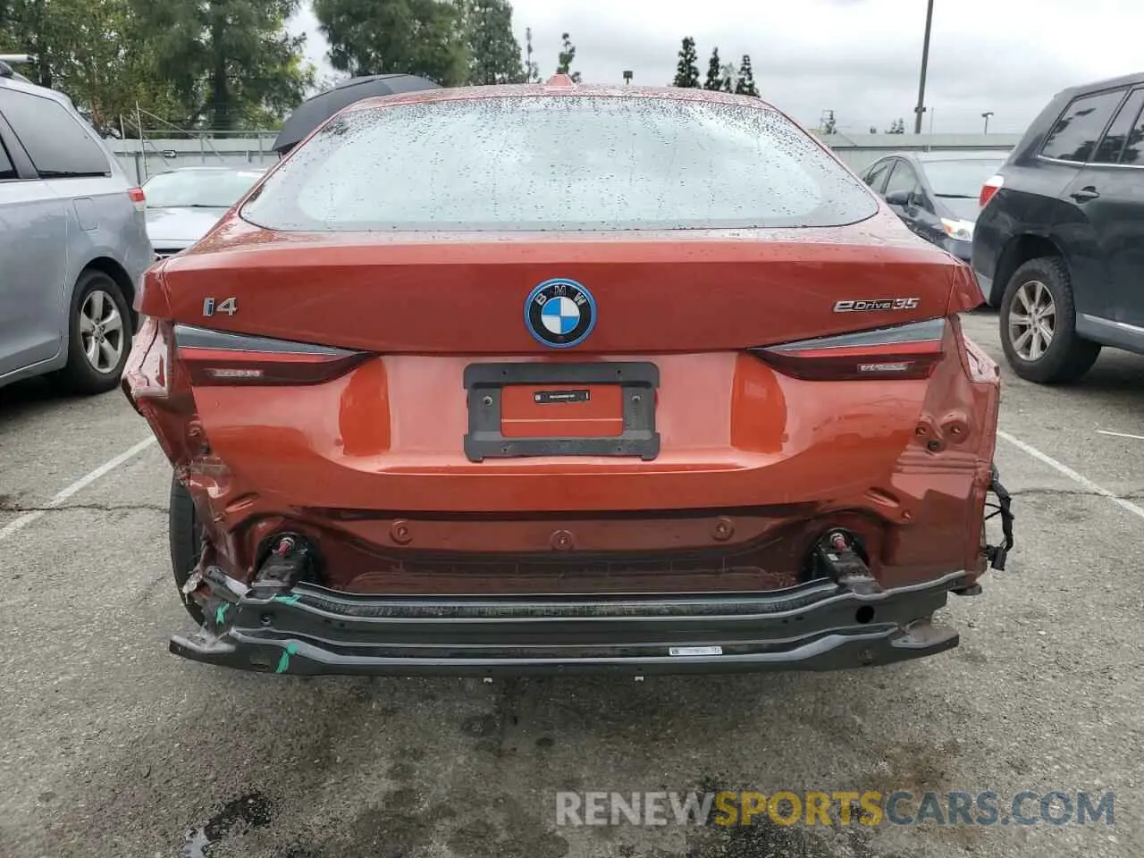 6 fotografías del automóvil dañado WBY43AW05RFR71607 BMW I4 EDRIVE 2024