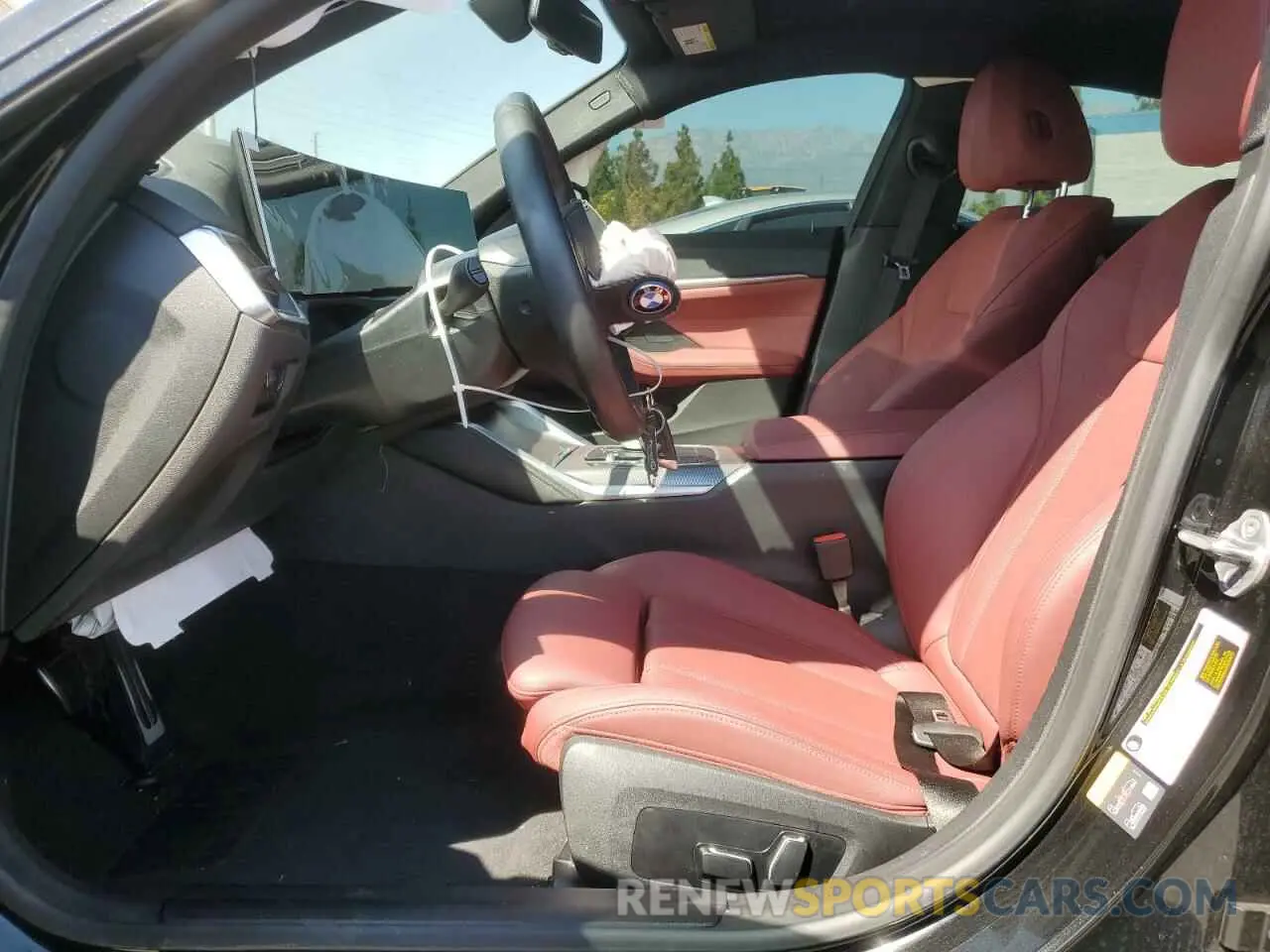 7 fotografías del automóvil dañado WBY43AW06RFS13730 BMW I4 EDRIVE 2024