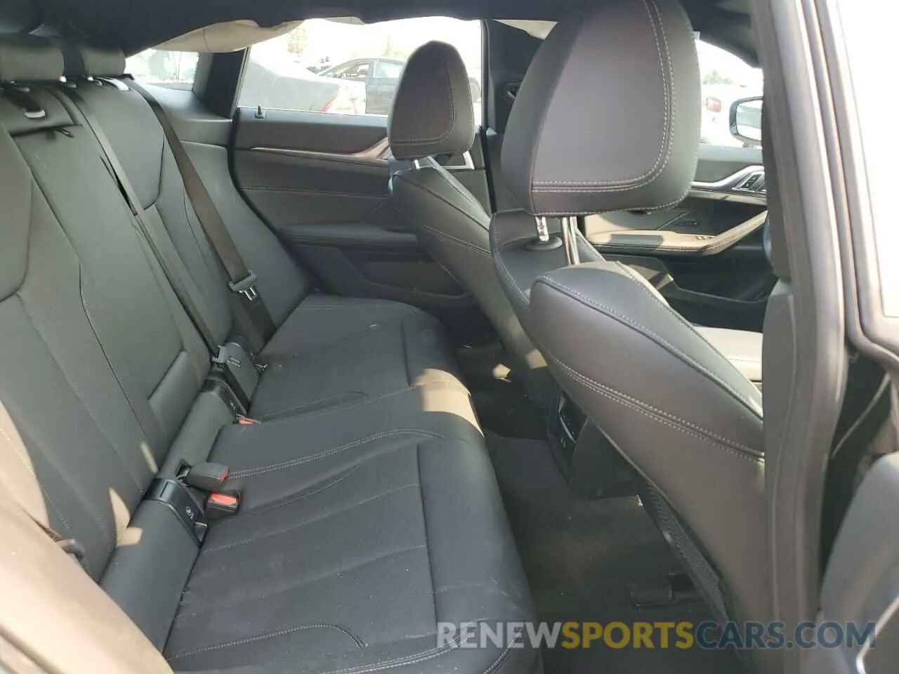 10 fotografías del automóvil dañado WBY43AW09RFS90527 BMW I4 EDRIVE 2024