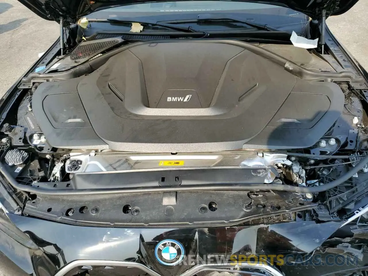 11 fotografías del automóvil dañado WBY43AW09RFS90527 BMW I4 EDRIVE 2024