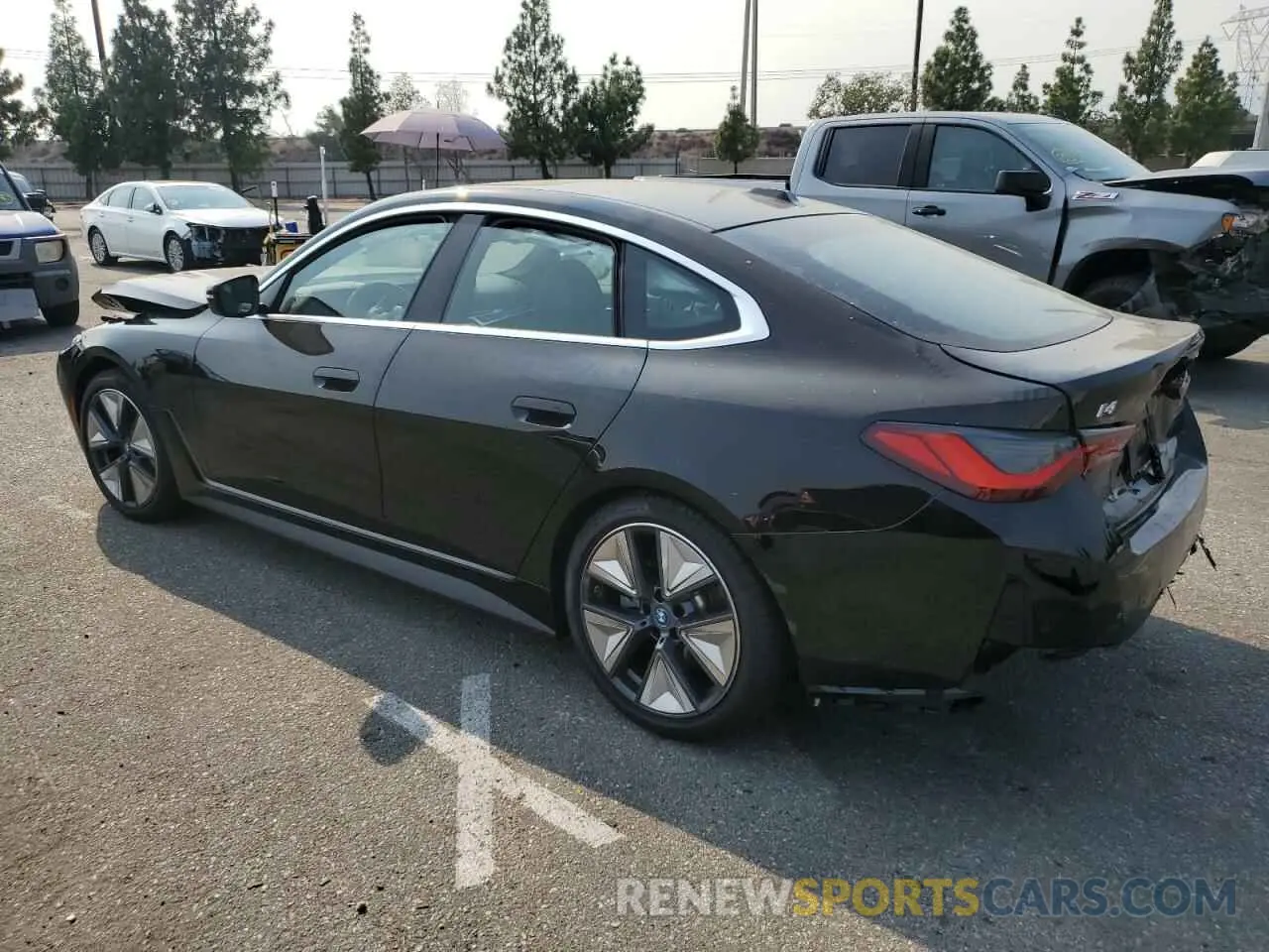 2 fotografías del automóvil dañado WBY43AW09RFS90527 BMW I4 EDRIVE 2024