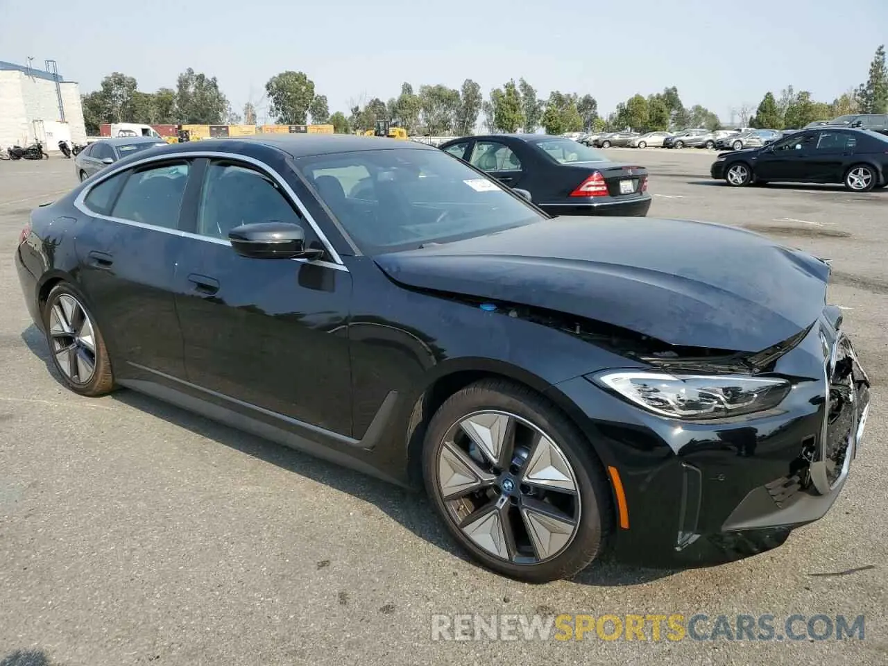 4 fotografías del automóvil dañado WBY43AW09RFS90527 BMW I4 EDRIVE 2024