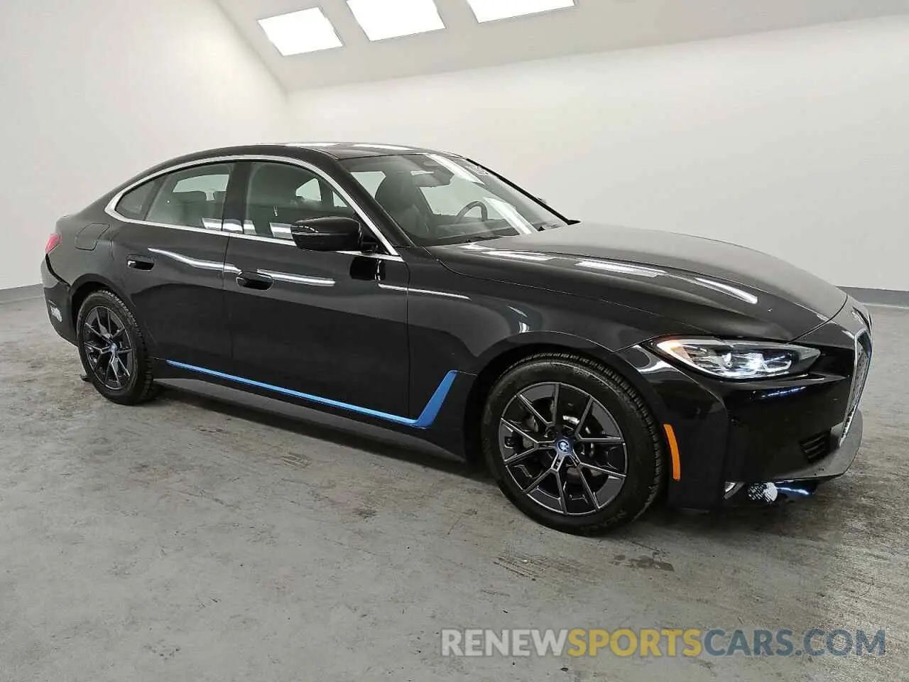 4 fotografías del automóvil dañado WBY73AW00RFR70085 BMW I4 EDRIVE 2024