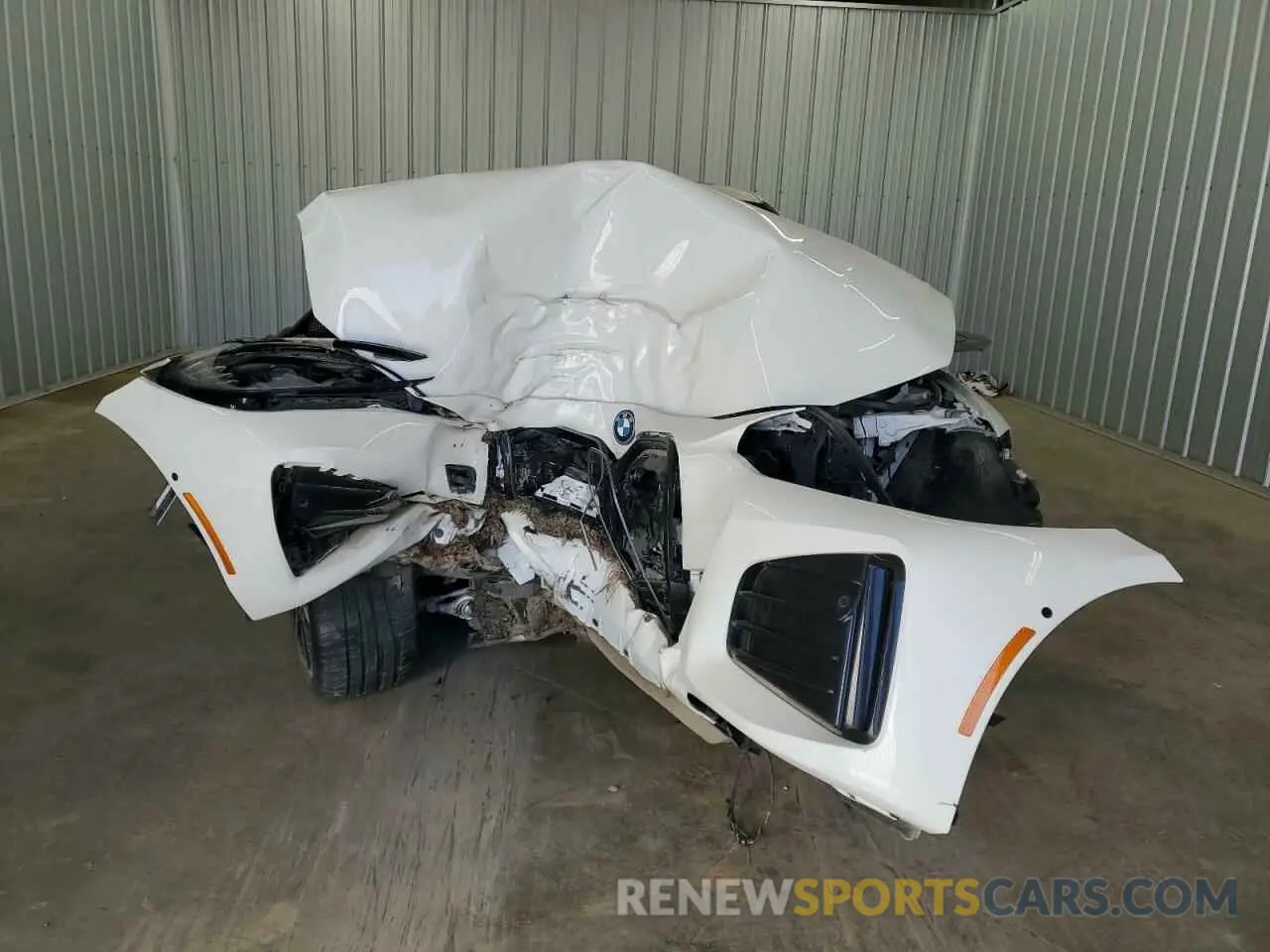5 fotografías del automóvil dañado WBY73AW02RFS36614 BMW I4 EDRIVE 2024