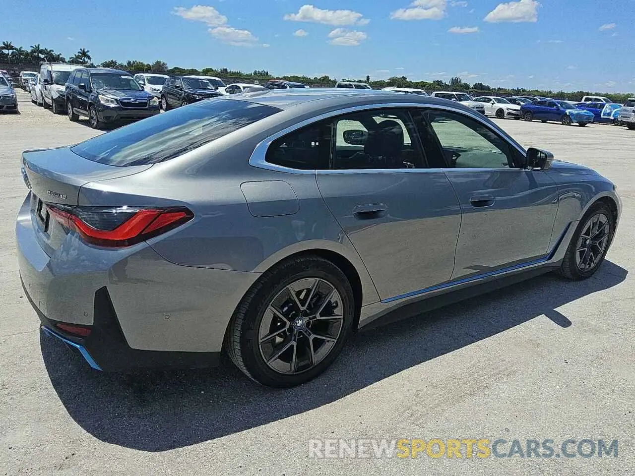 3 fotografías del automóvil dañado WBY73AW02RFS99292 BMW I4 EDRIVE 2024