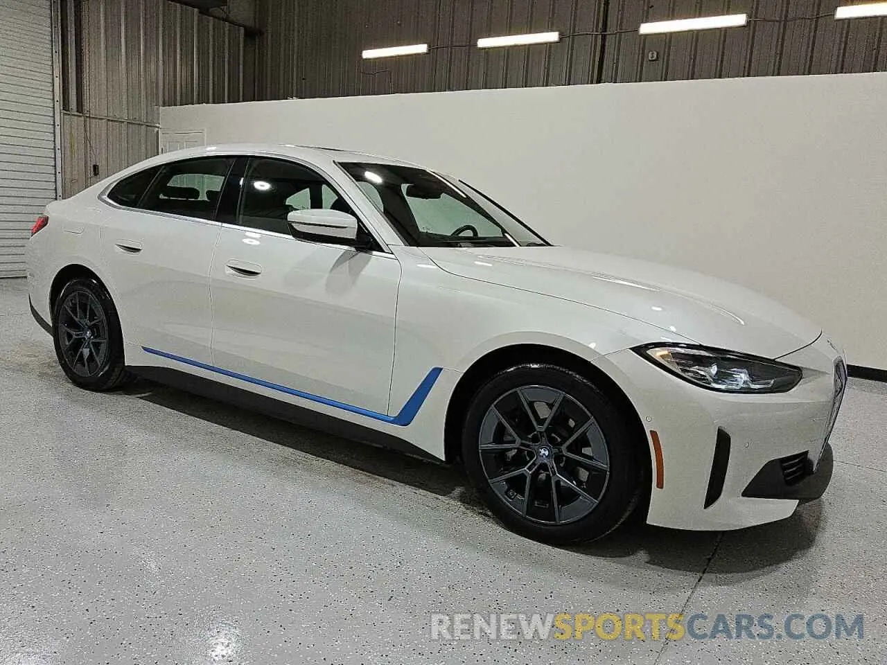 4 fotografías del automóvil dañado WBY73AW04RFT37296 BMW I4 EDRIVE 2024