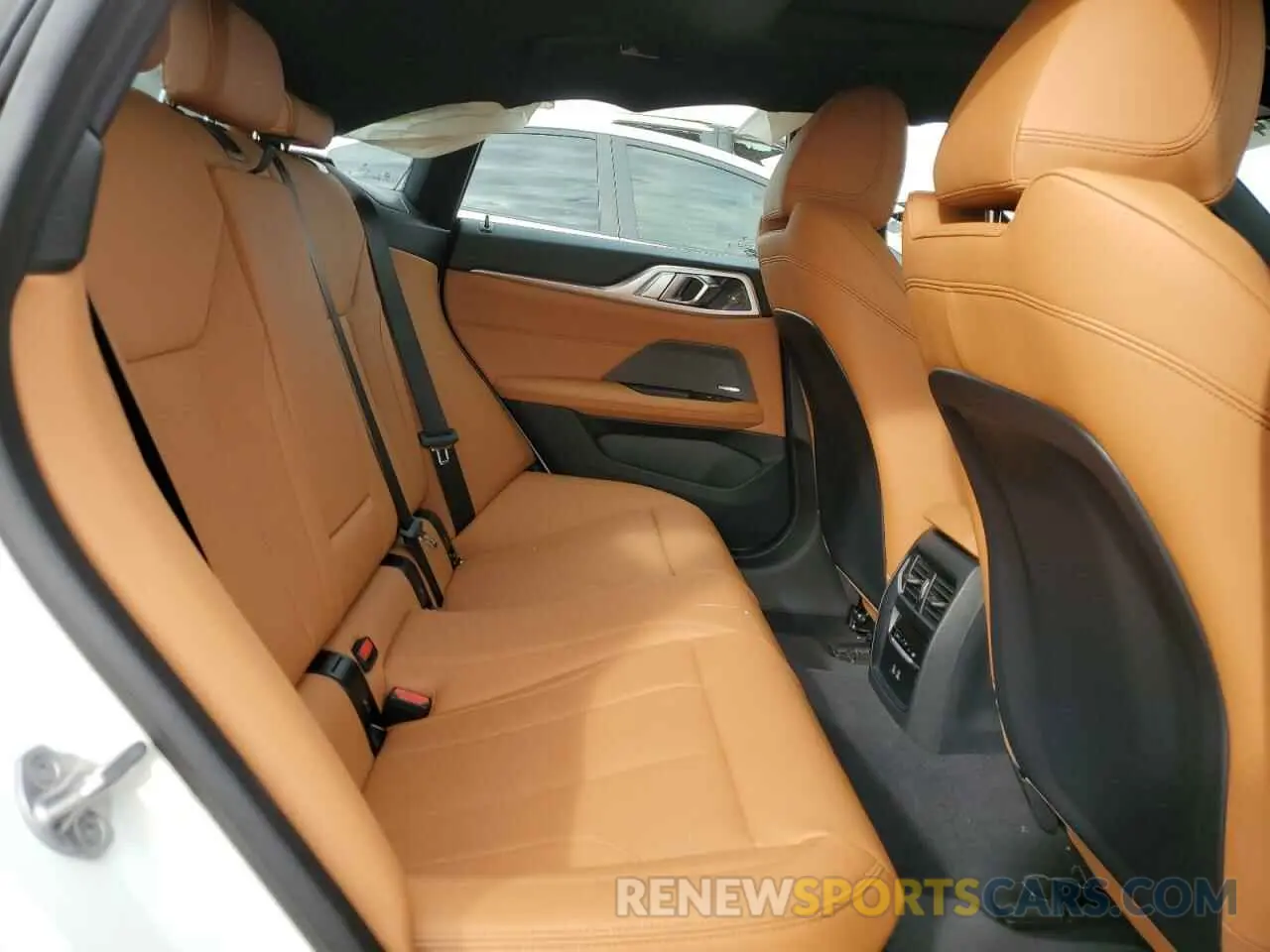 10 fotografías del automóvil dañado WBY23HD07SFT87766 BMW I4 EDRIVE 2025