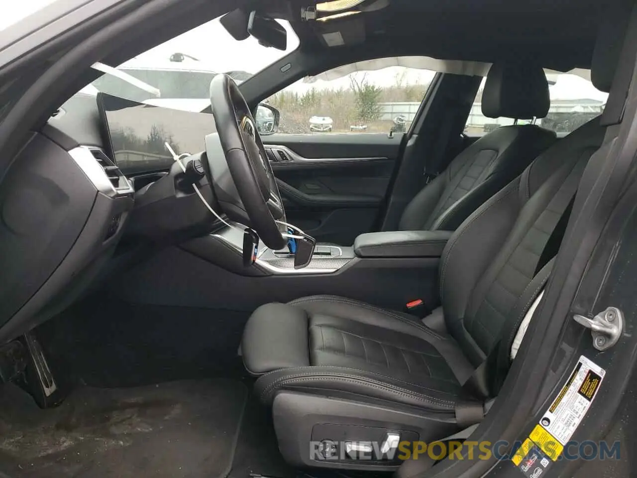 7 fotografías del automóvil dañado WBY33AW05PFP05464 BMW I4 M50 2023
