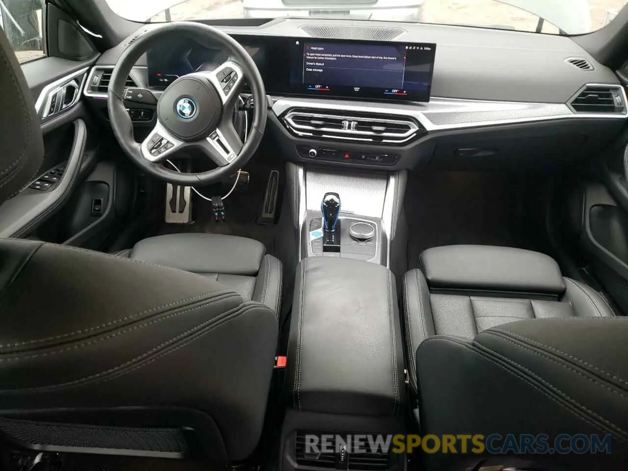 8 fotografías del automóvil dañado WBY33AW05PFP05464 BMW I4 M50 2023
