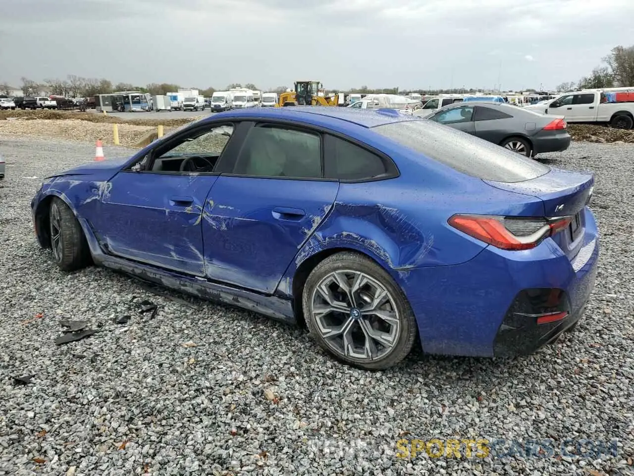 2 fotografías del automóvil dañado WBY33AW00RFS45178 BMW I4 M50 2024
