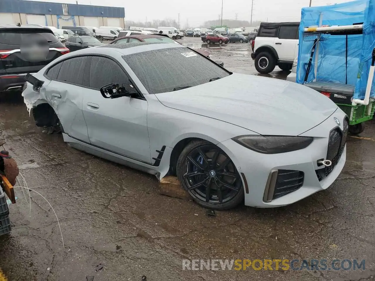 4 fotografías del automóvil dañado WBY33AW02RFR92572 BMW I4 M50 2024
