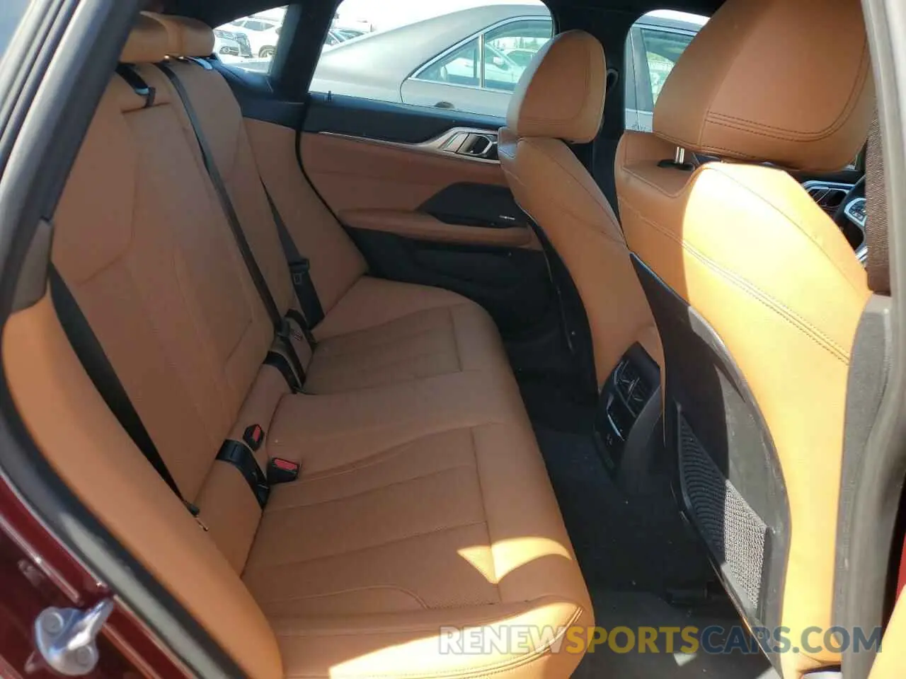 10 fotografías del automóvil dañado WBY33AW02RFT05297 BMW I4 M50 2024