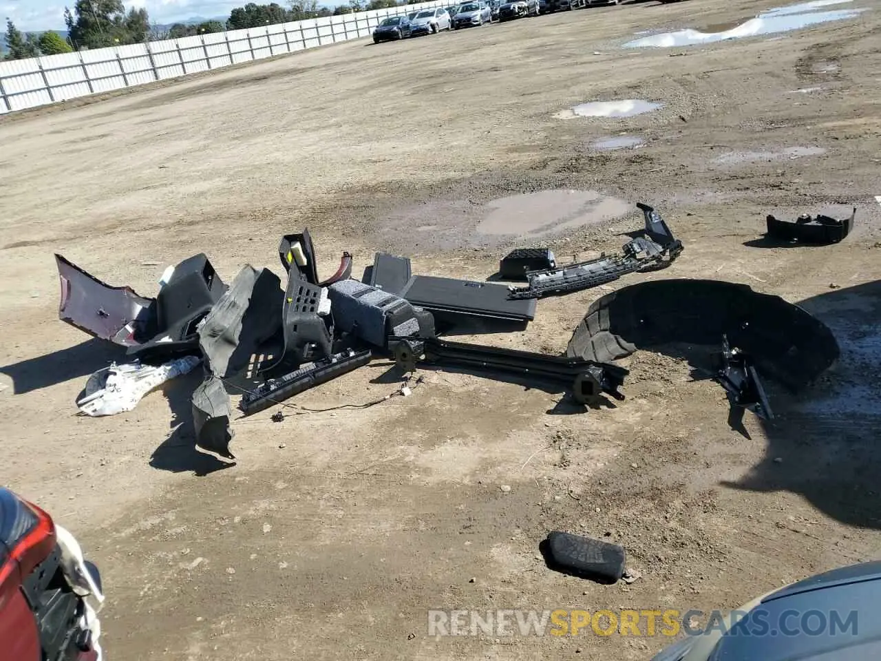 12 fotografías del automóvil dañado WBY33AW02RFT05297 BMW I4 M50 2024