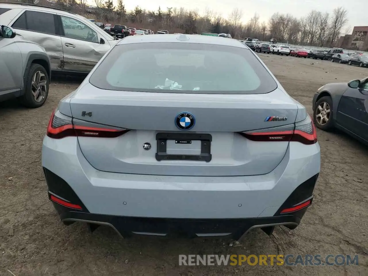 6 fotografías del automóvil dañado WBY33AW04RFR97434 BMW I4 M50 2024