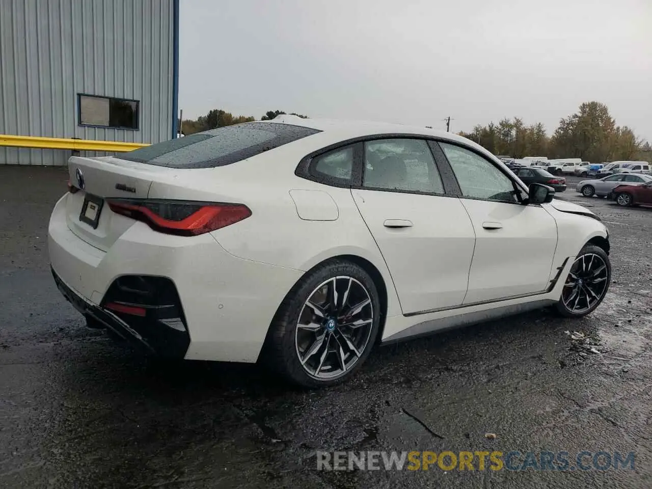 3 fotografías del automóvil dañado WBY33AW04RFS73484 BMW I4 M50 2024