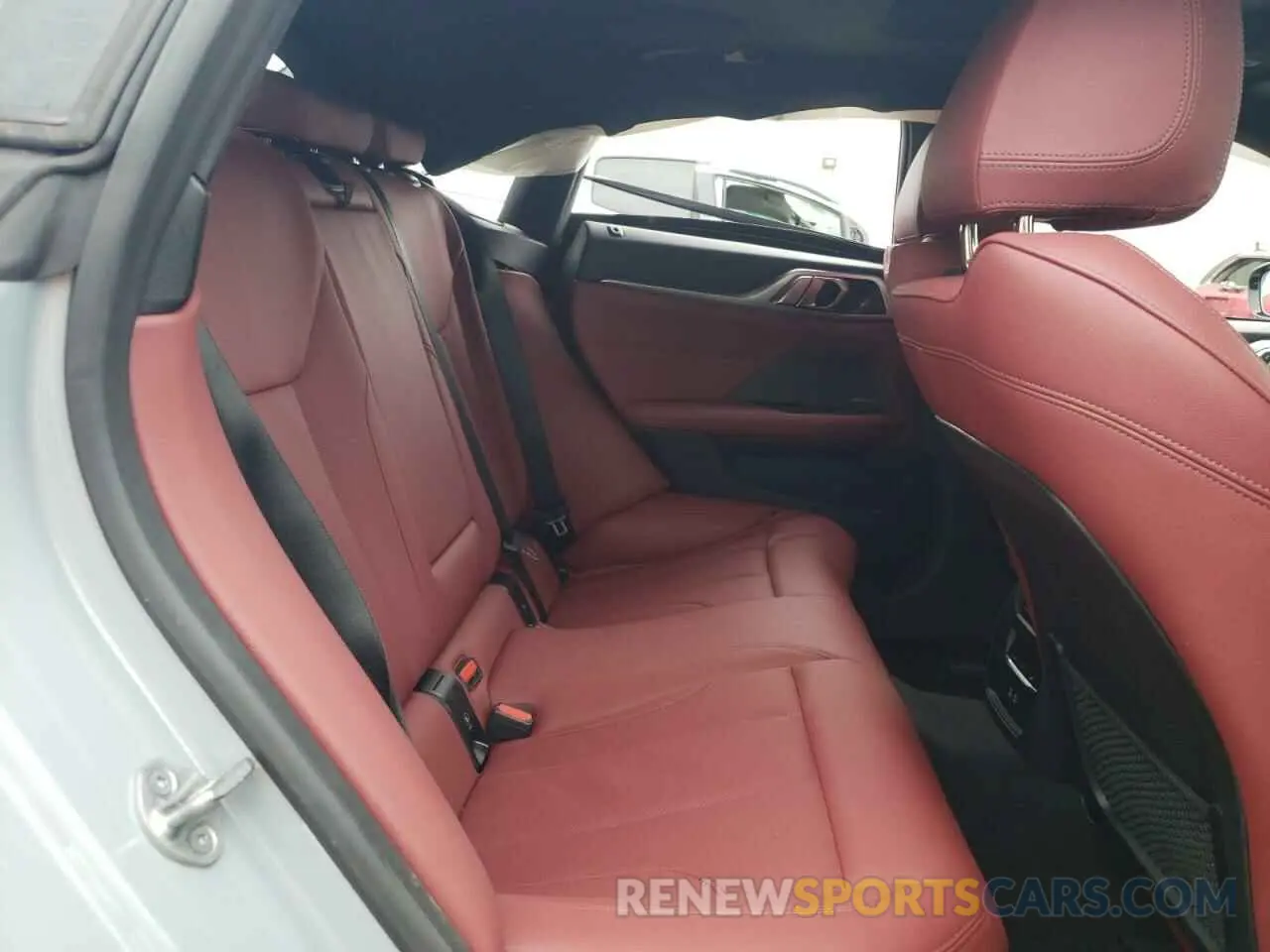 10 fotografías del automóvil dañado WBY33AW09RFR57849 BMW I4 M50 2024