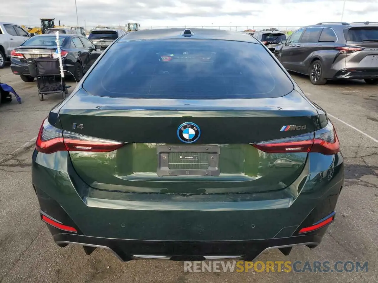 6 fotografías del automóvil dañado WBY33AW0XRFS54227 BMW I4 M50 2024