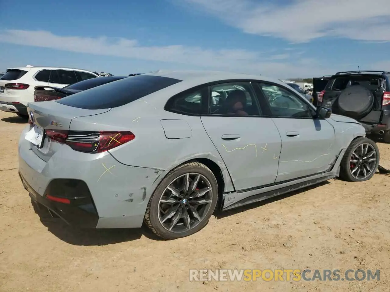 3 fotografías del automóvil dañado WBY33HD08SFU19760 BMW I4 M50 2025