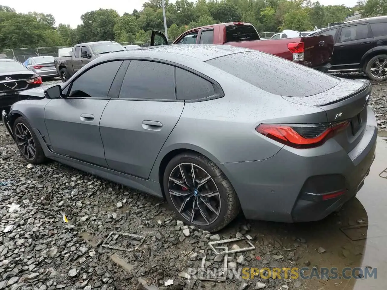 2 fotografías del automóvil dañado WBY83FB01RFS05829 BMW I4 XDRIVE 2024