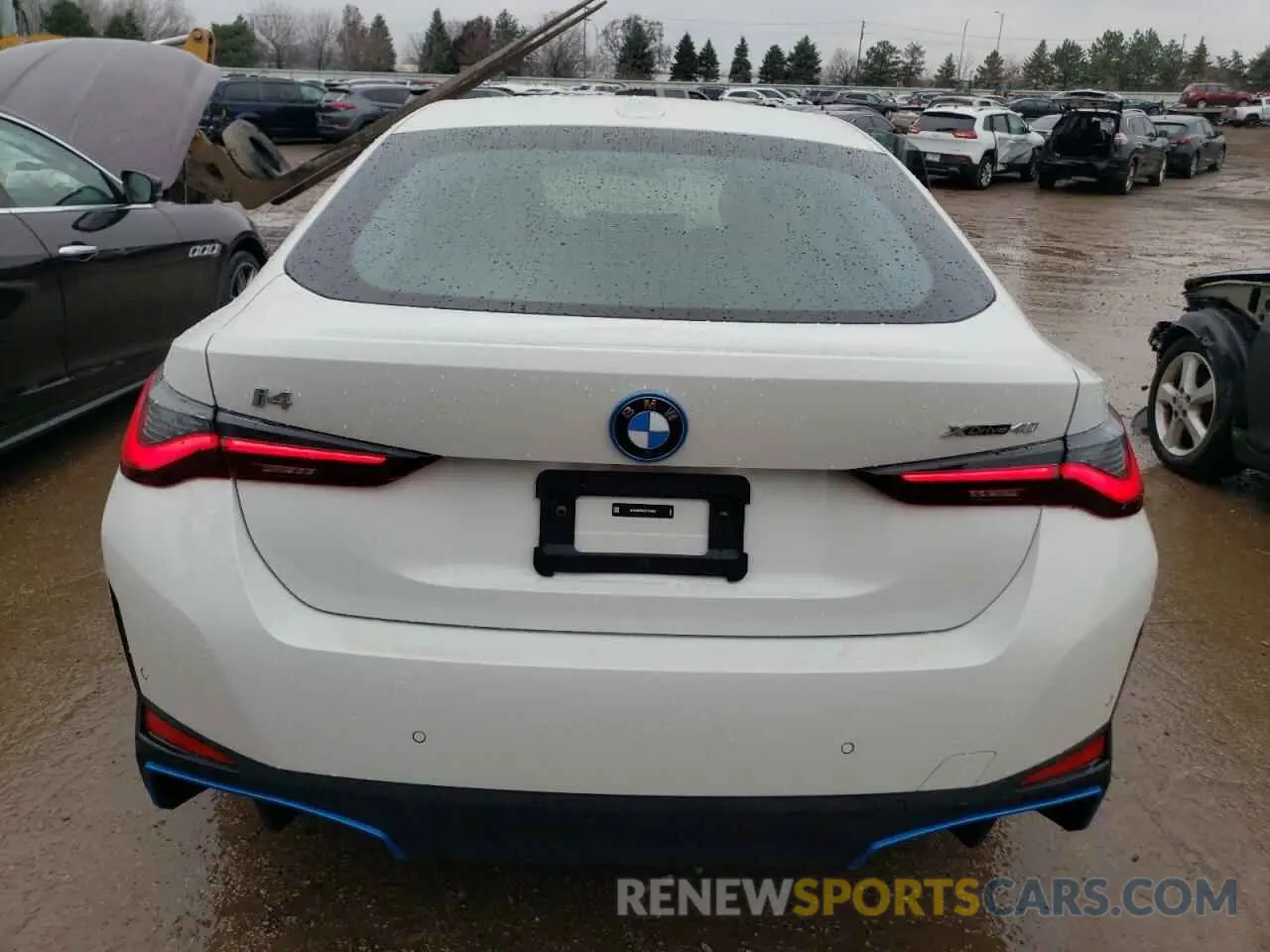 6 fotografías del automóvil dañado WBY83FB03RFT14891 BMW I4 XDRIVE 2024