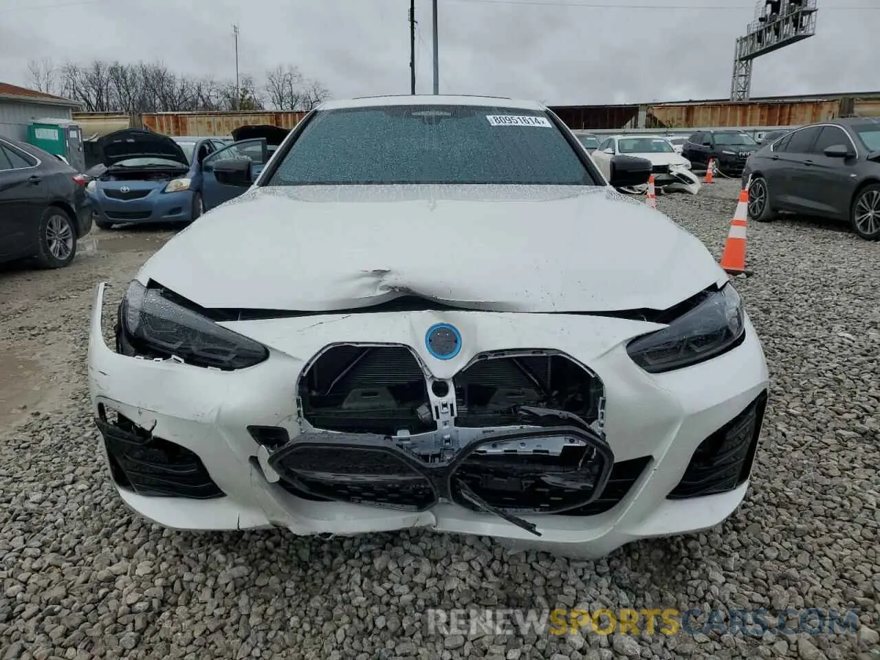 5 fotografías del automóvil dañado WBY83FB05RFS95163 BMW I4 XDRIVE 2024
