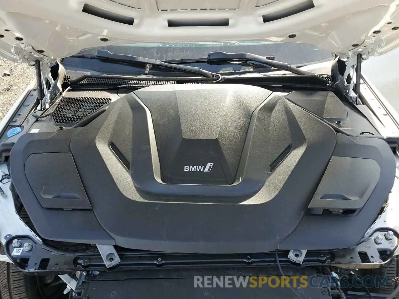 11 fotografías del automóvil dañado WBY83FB06RFS94880 BMW I4 XDRIVE 2024