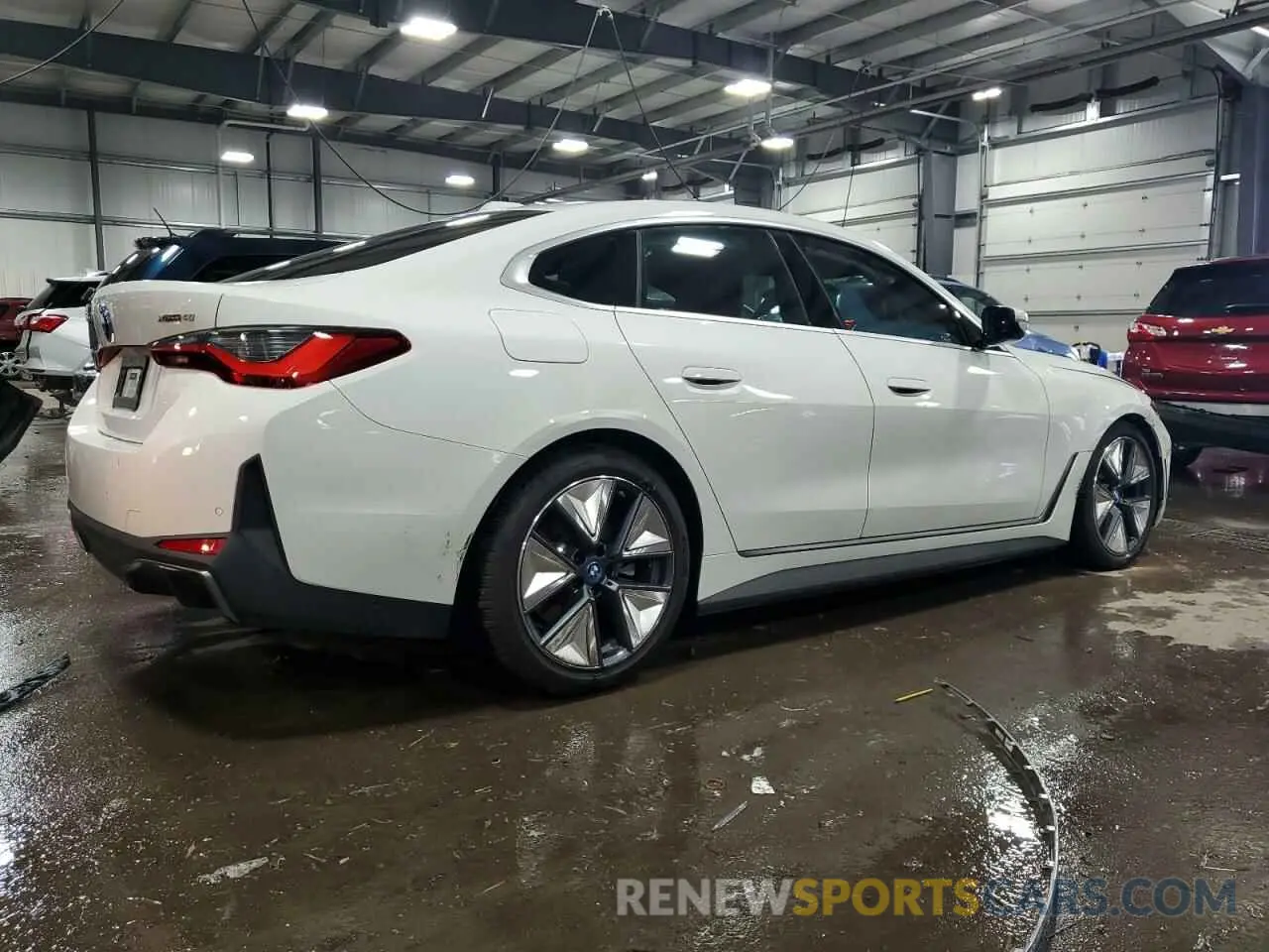 3 fotografías del automóvil dañado WBY83FB06RFT27327 BMW I4 XDRIVE 2024