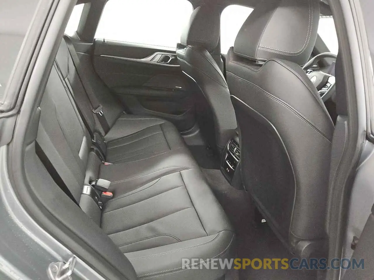 10 fotografías del automóvil dañado WBY43HD01SFT92762 BMW I4 XDRIVE 2025