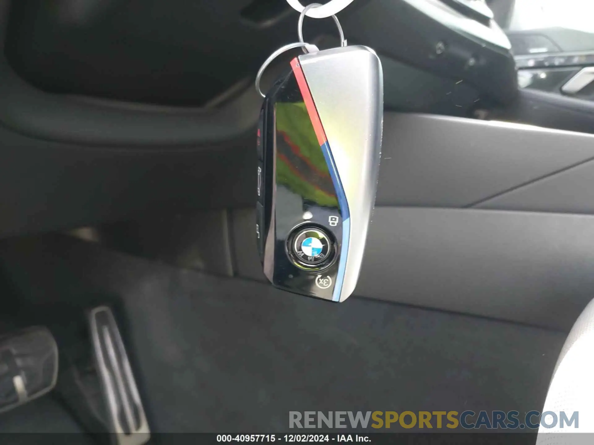 11 fotografías del automóvil dañado WBY33FK01RCP59383 BMW I5 2024