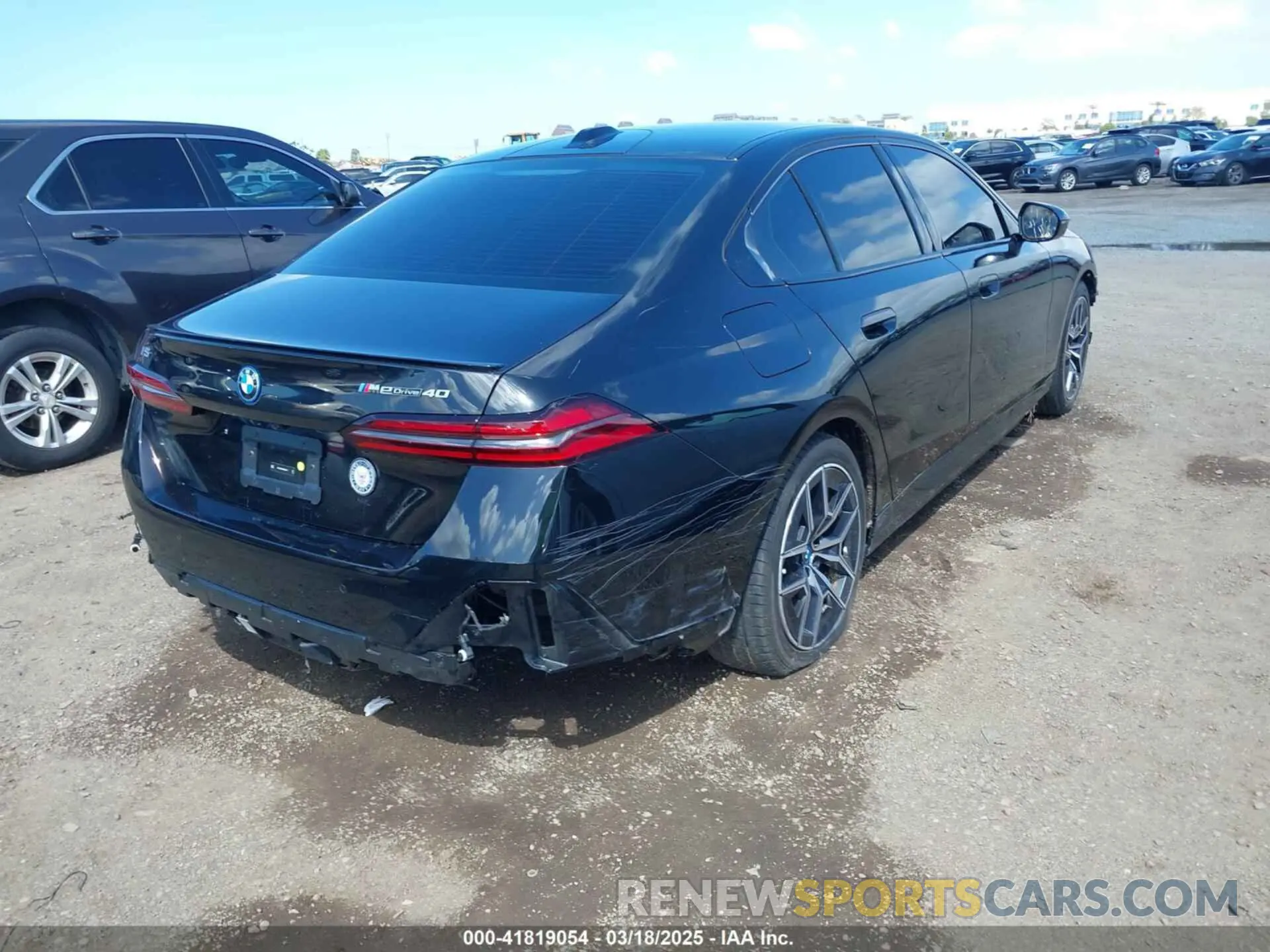 4 fotografías del automóvil dañado WBY33FK07RCR33103 BMW I5 2024