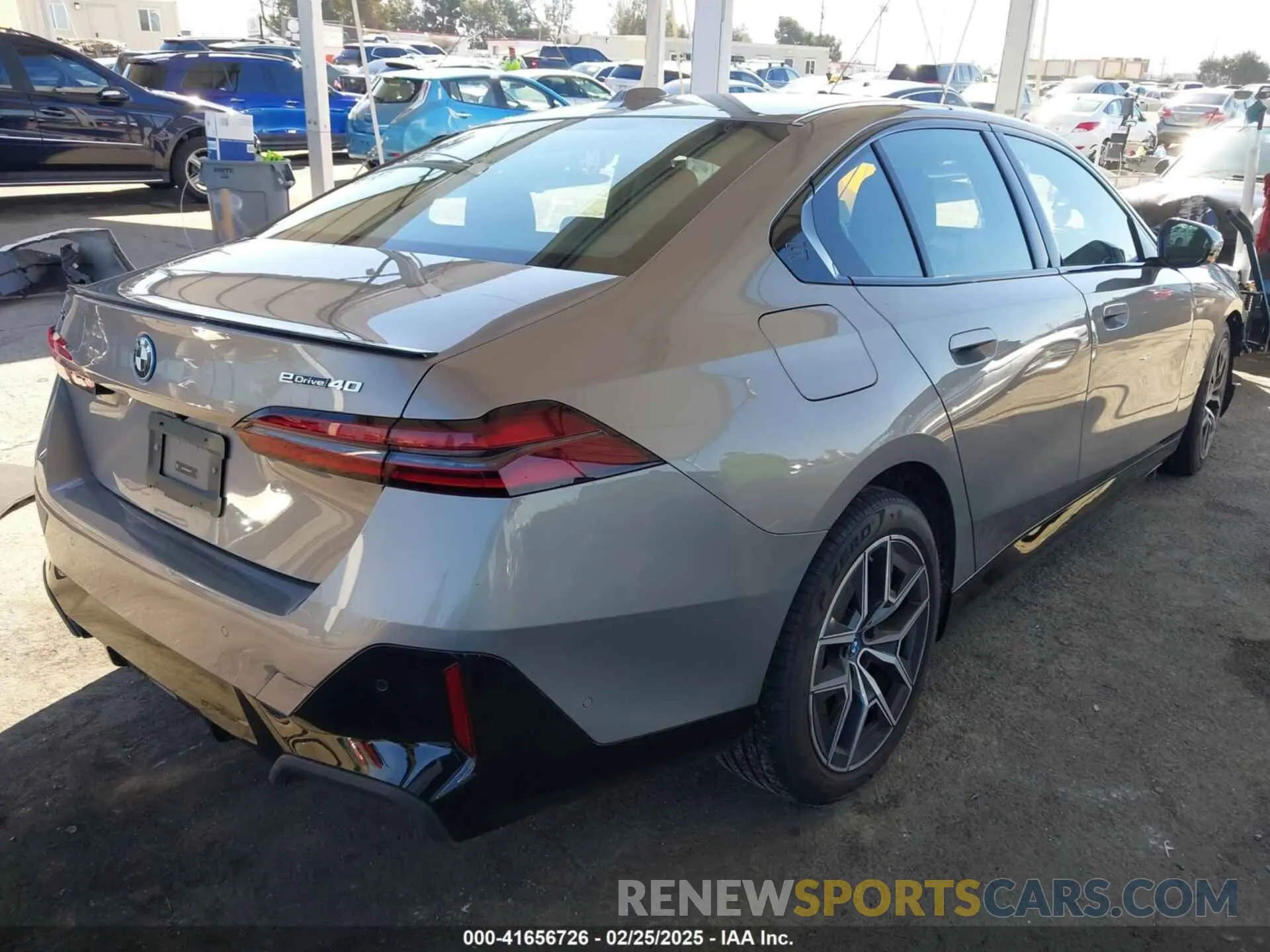 4 fotografías del automóvil dañado WBY33FK07RCS47577 BMW I5 2024