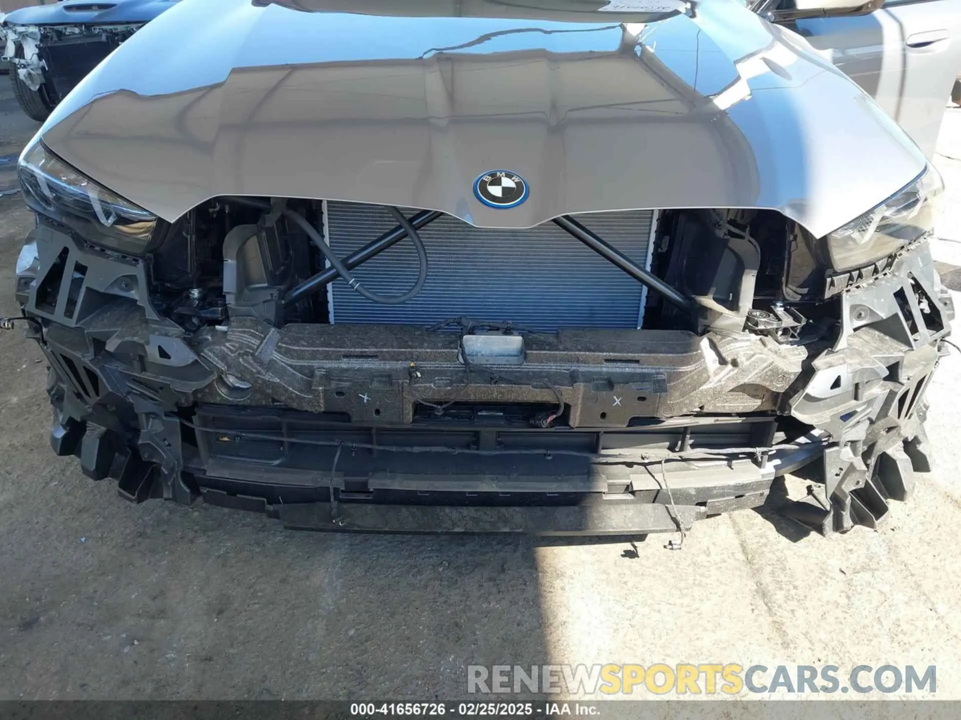 6 fotografías del automóvil dañado WBY33FK07RCS47577 BMW I5 2024