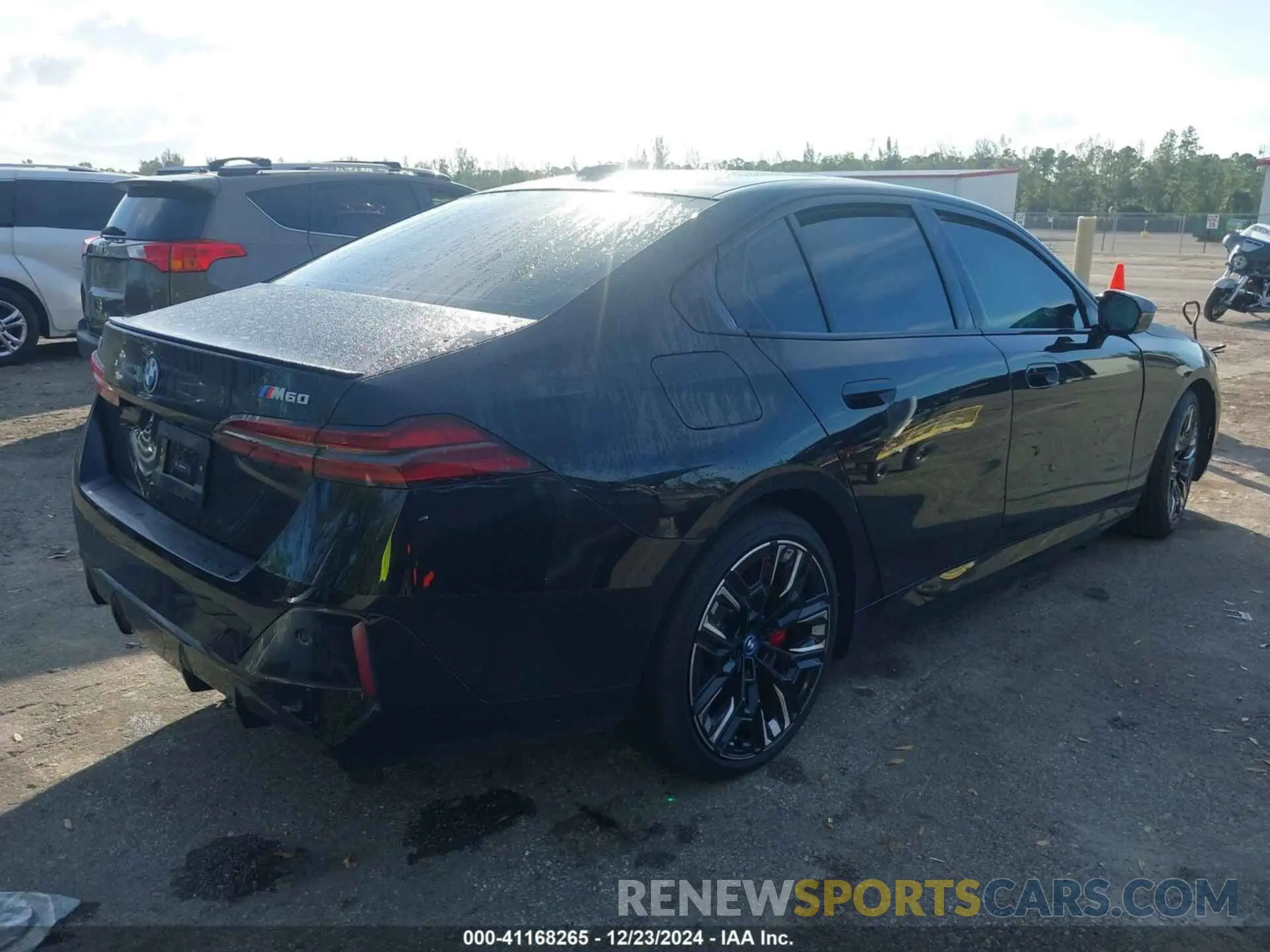 4 fotografías del automóvil dañado WBY43FK01RCR33165 BMW I5 2024