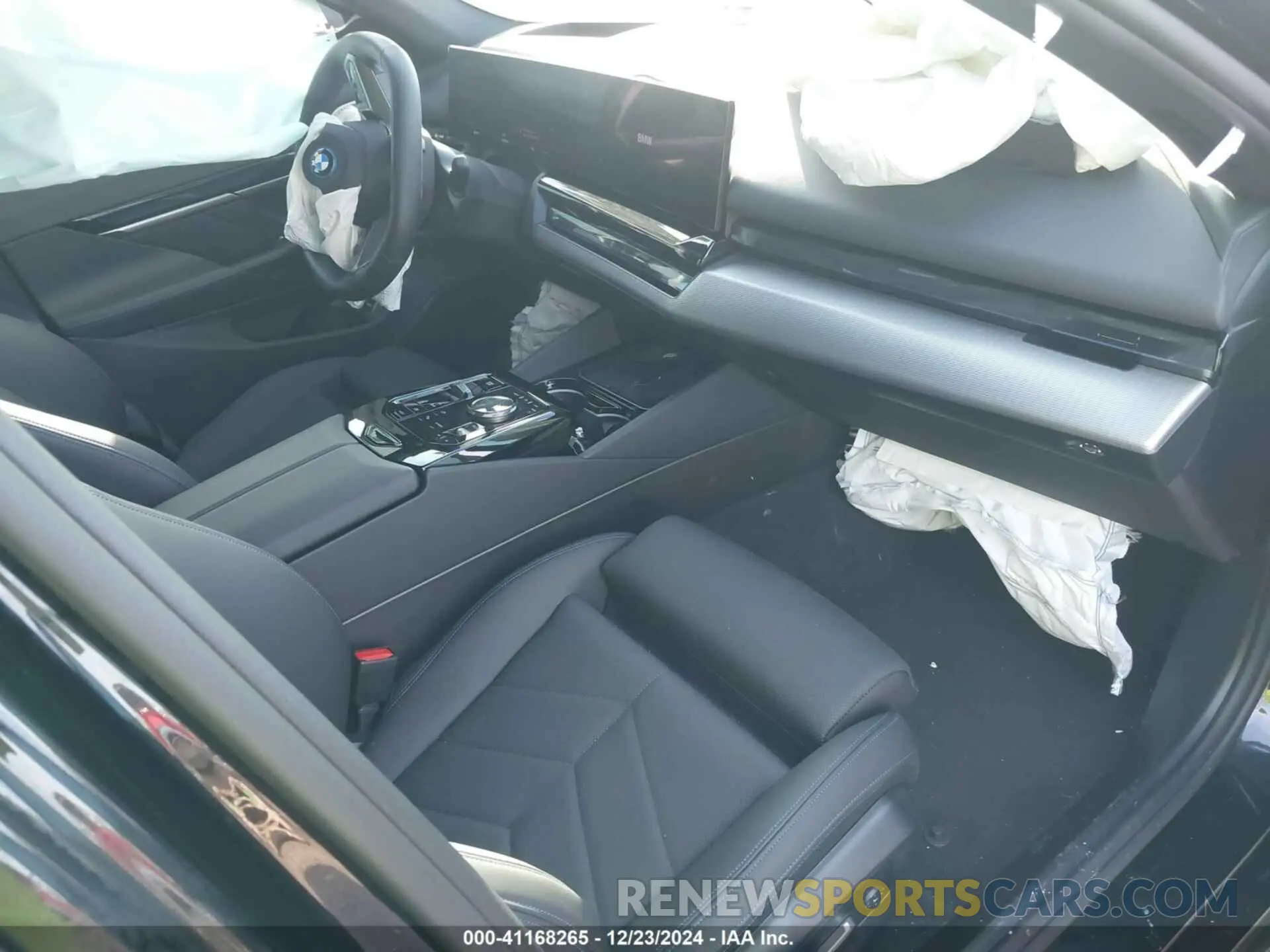 5 fotografías del automóvil dañado WBY43FK01RCR33165 BMW I5 2024