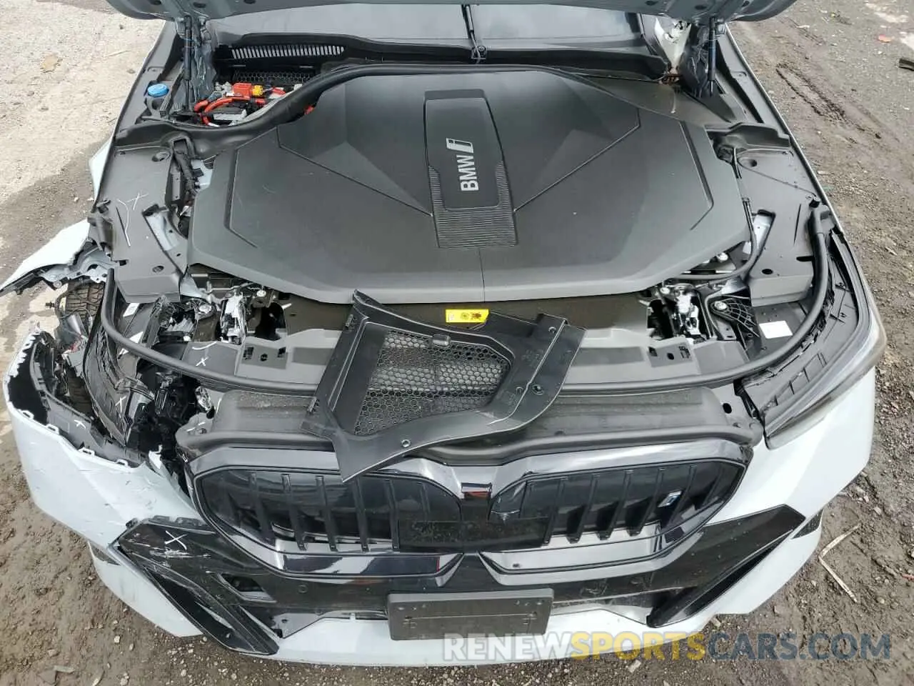 11 fotografías del automóvil dañado WBY33FK03RCR20106 BMW I5 EDRIVE 2024