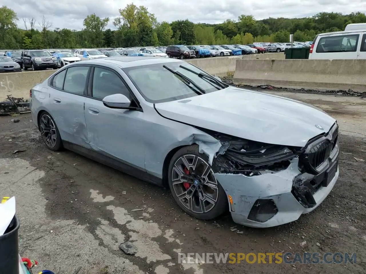 4 fotografías del automóvil dañado WBY33FK03RCR20106 BMW I5 EDRIVE 2024